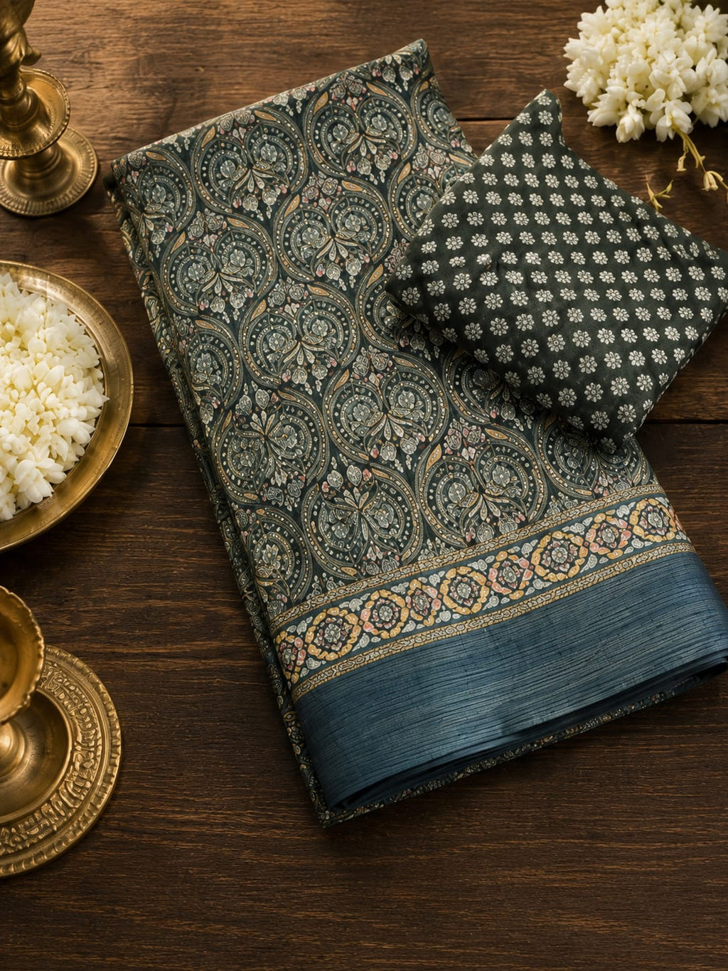 House of Nirwaa Teal Paisley Royale Cotton Silk Saree with Blouse Piece